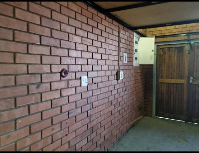 INDUSTRIAL FOR SALE IN ALTON